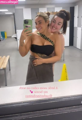 Stephanie Davis [ stephanie-davis ] - Love dressing up my helpful gimps ~