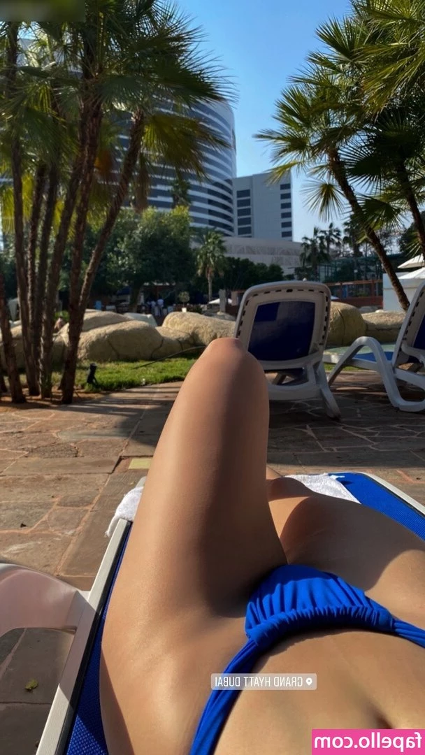 Eileen Isroe [ eileen-isroe ] - Point me in the direction of the nearest pool please 💦