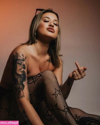 Nicole Procyk [ nicole-procyk ] - This bunny wants to bounce on top of you! 😛🥰😃 x x x