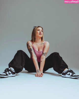 Nicole Procyk [ nicole-procyk ] - Always gotta clean up every last bit   x am new to editing sh x