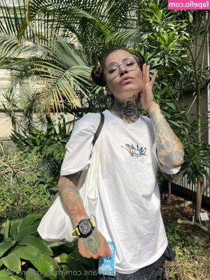mari_galore_vip [ mari-galore-vip ] - Do you love my butt plug? 😈
