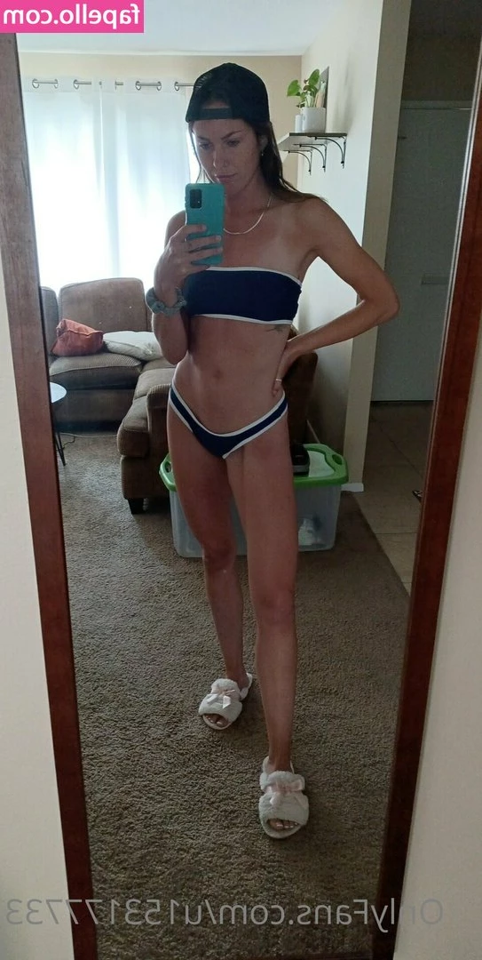 u153177733 - Nude