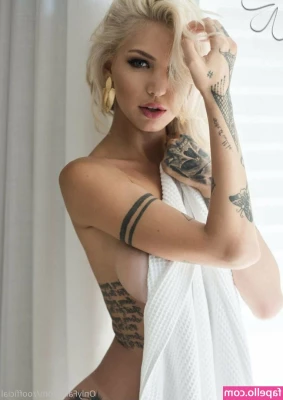 zoofficial - Wishing you all a hot and saucy Valentine s Day