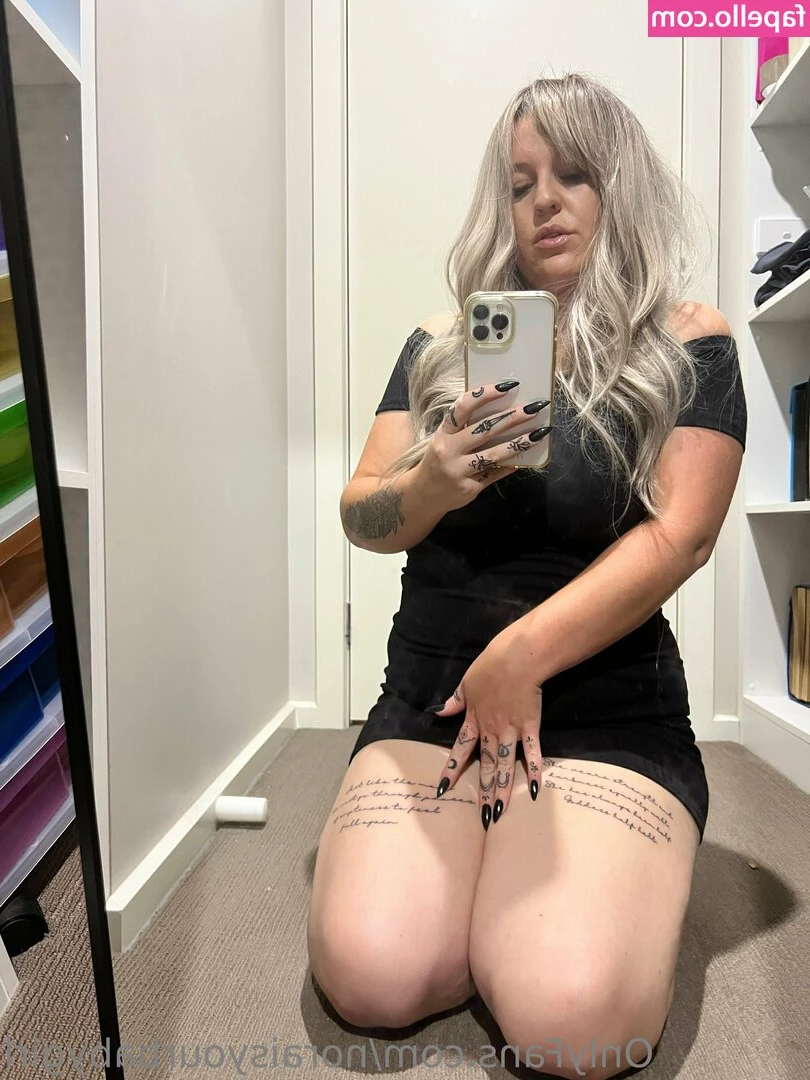 noraisyourbabygirl - Wiggle wiggle 🥰