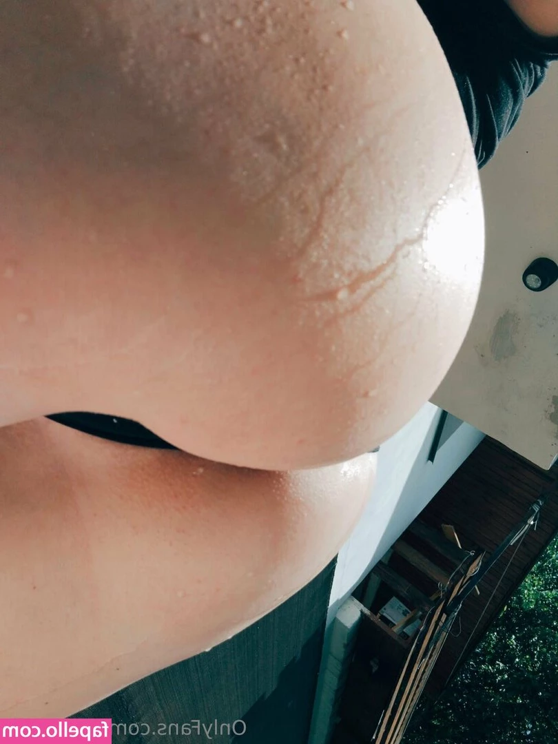 adell_free [ adell-free ] - which hole is tempting you more? 🥰