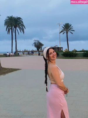 eclipse.nuria [ eclipse-nuria ] - just sucking one of my fans in the car   but his cum bounced on my