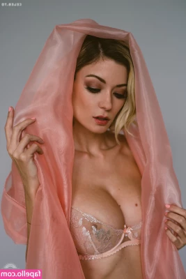 Anna Lisa Wagner [ anna-lisa-wagner-7 ] - Good morning my lovess..Want a taste? 👅