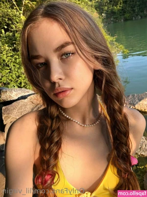 lil_virgin [ lil-virgin ] - Part1 Naughty girl in morning wish you stand here with me
