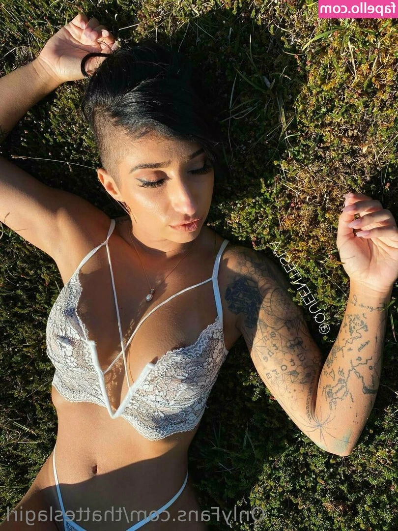 thatteslagirl [ thatteslagirl-3 ] - Tip me $10 & check your dms for my naughtiest surprise 🙈🤤