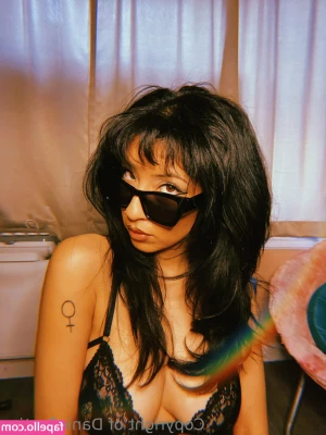Yeahbabyy - your fav juicy booty