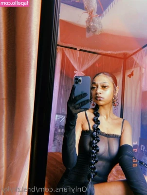 bratzbottega - Exploring my body and growing into sexual wellness is a priority in