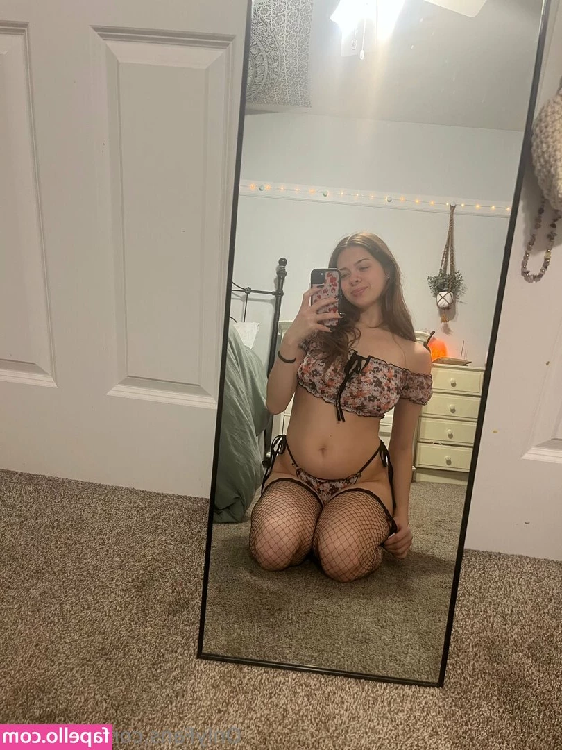 wubbvivi - loganbadboyfree  loganbadboyfree  loganbadboyfree23 years old 