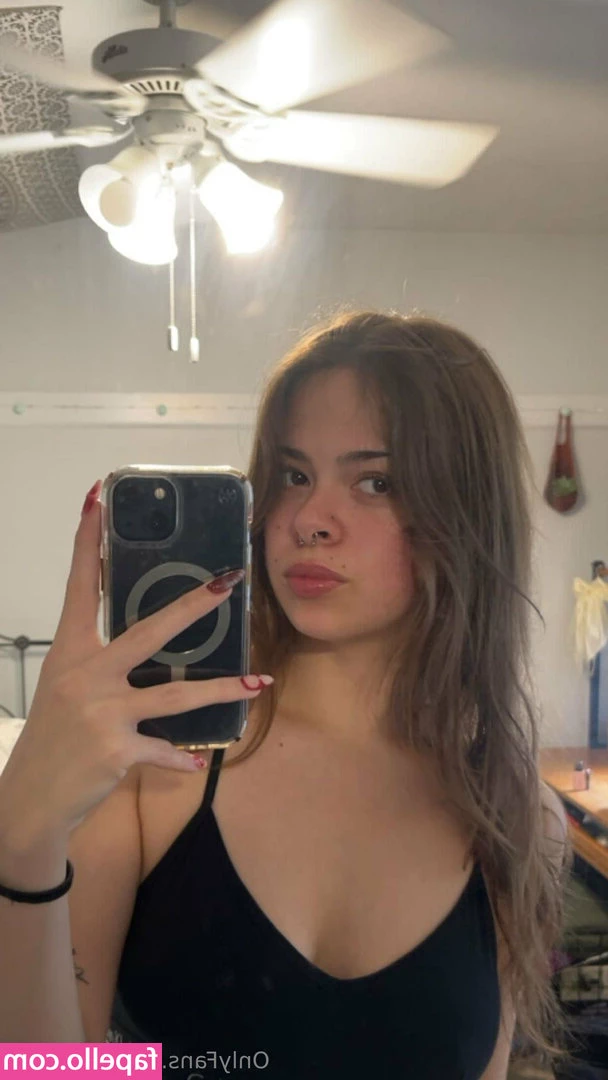 wubbvivi - i always dress fancy  duh   this is my tesco fit