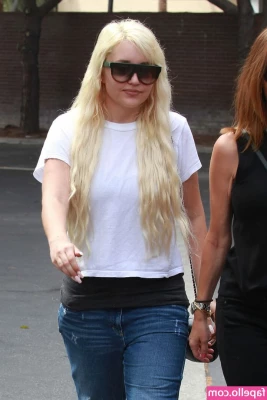 Amanda Bynes [ amanda-bynes ] - something on the tamer side tonight  tbh i m just really excited to