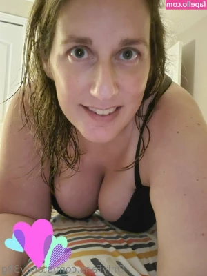 stacey38g - Let it snow 🌨️❄️  🇬🇧 To my longtime fans (6+ months)