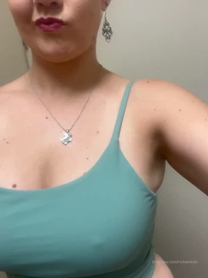 bettylynn69 - The early bird gets the pussy.