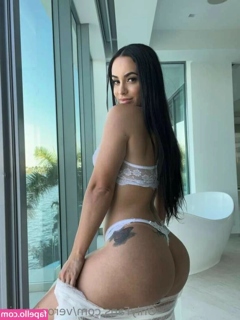 Veronica Ramirez [ veronica-ramirez ] - Feeling so horny today