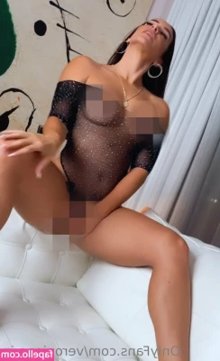Veronica Ramirez [ veronica-ramirez ] - What should the next video be  Sound off below