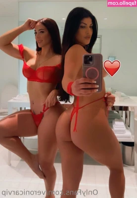 Veronica Ramirez [ veronica-ramirez ] - Fresh out of the shower