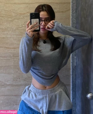 Krishangi Borah [ krishangi-borah ] - super sexy jerk off video tonight     I hope you enjoy watching me