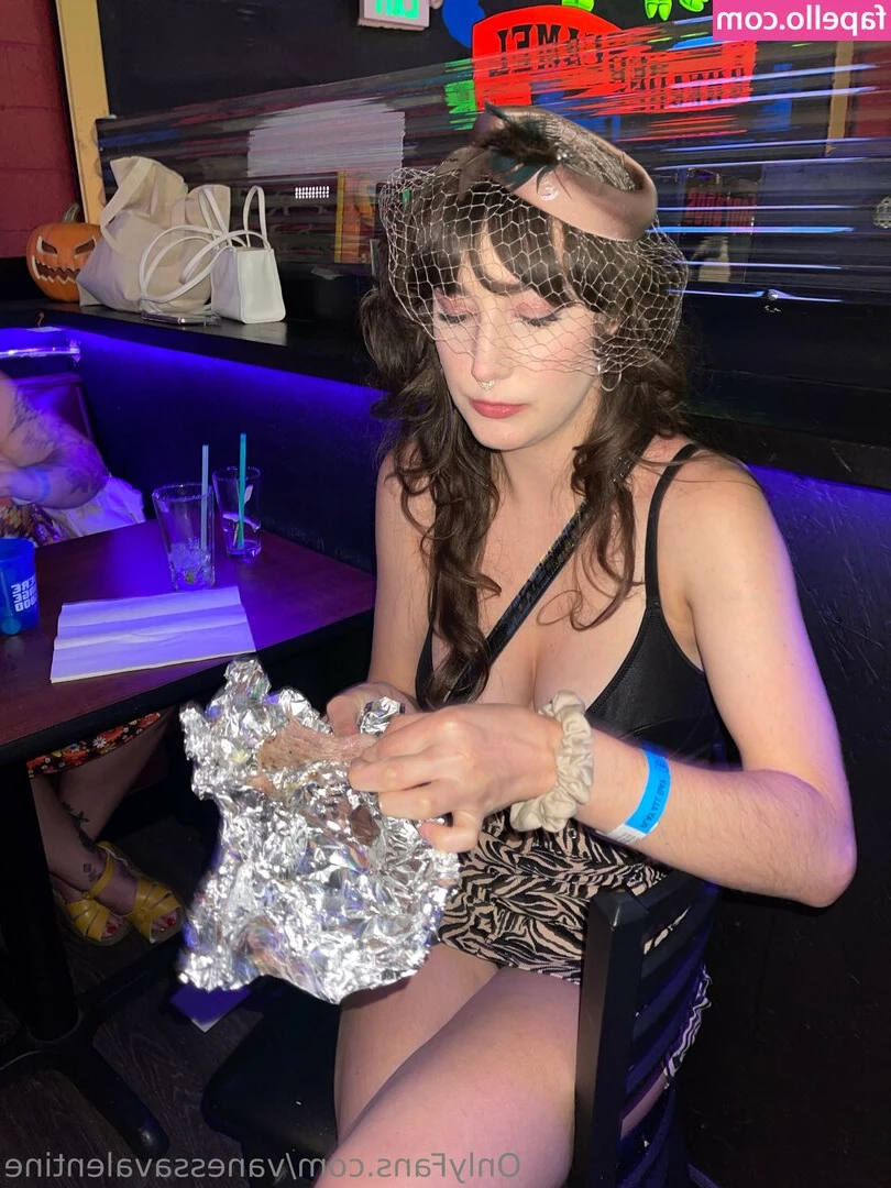 vanessavalentine - They bounce for attention  but behave for the right hands