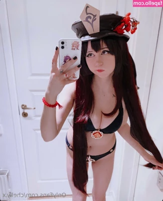 michigocos - Hairy vamp babe
