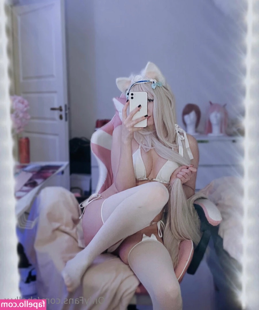 michigocos - Hey bb 🥰 up to chatting horny? 😛