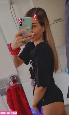 its_sunny93 [ its-sunny93 ] - Hehe burnt ass and back   currently in gran Canaria Abora