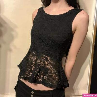 Gutknot - Go add this baddy with one big fatty     https onlyfans com