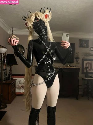 Gutknot - https://onlyfans.com/793737105/jezebeljuggz
