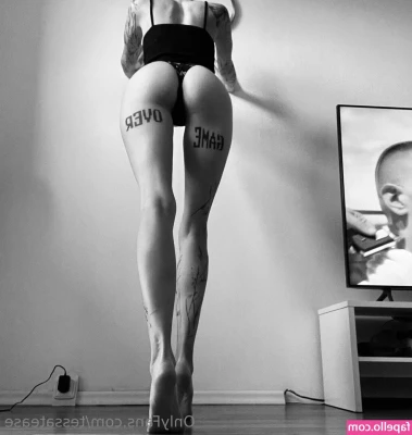 zmija_free_bejby [ zmija-free-bejby ] - Life s good in a hot bubble bath  Do you wanna join me
