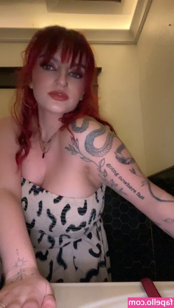 Biggratbastard - ok today is OFFICIALLY ONE MONTH on here  thank u all so much xoxo  