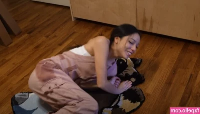 Xyla Foxlin [ xyla-foxlin ] - Nebula3 Shot her huuuuge load all over my fat ass it felt so good