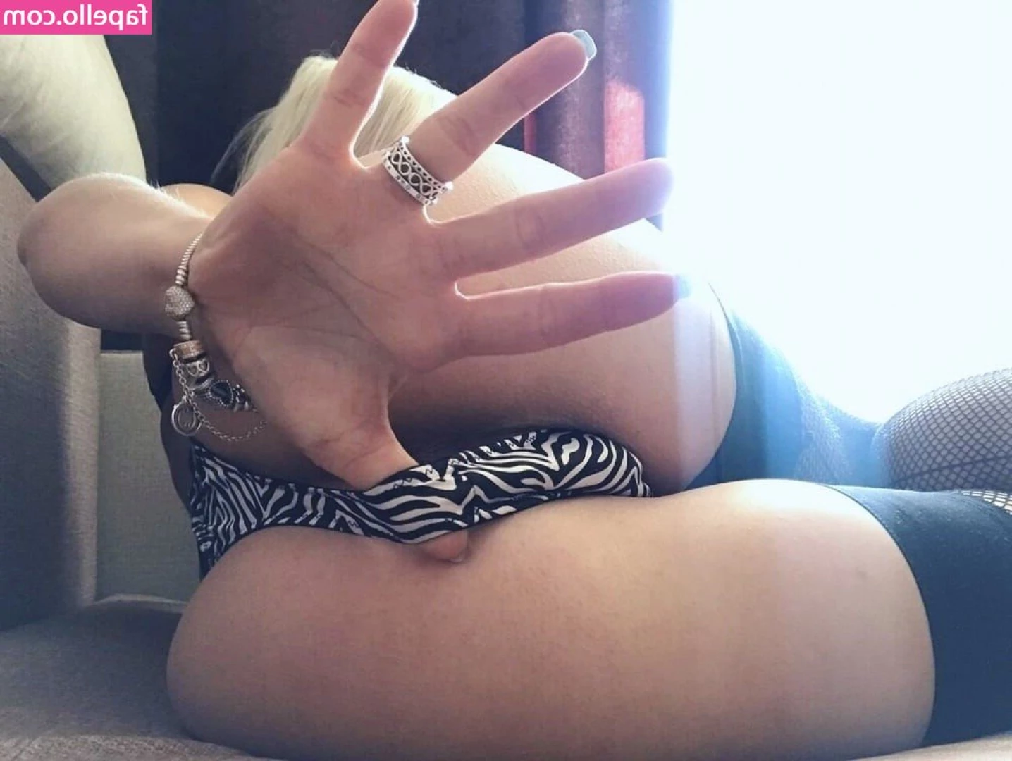 Lyubov Tomskaya [ lyubov-tomskaya ] - As promised  I want you to play with yourself to me