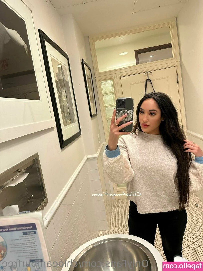 chloeamourfree - I m so kind to you all  I decided to model all the ones you liked