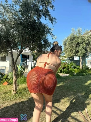 Simge Barankoğlu [ simge-barankolu ] - Bet you couldn’t handle this 🤭