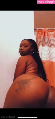 sweetlyfeofsia - Tip me for Tittie Tuesday
