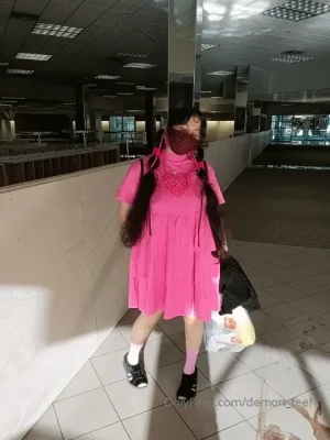 demon_teef [ demon-teef ] - Two of your favorite red horned anime girls in one set is bound to