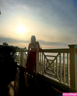 Ali Larter [ ali-larter ] - Can you peel this off of me?