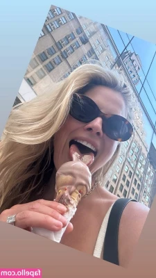 Ali Larter [ ali-larter ] - Best way to spend the morning, doing what i love the most❤️