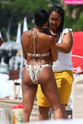 Gabrielle Union [ gabrielle-union ] - Part 2… Mitsuri undressed in the hot spa 👀