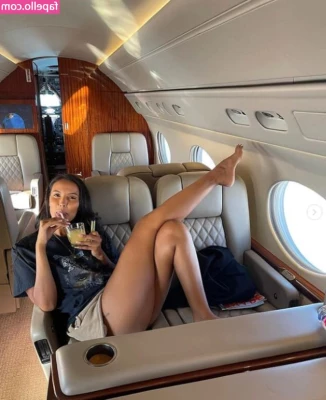 Maya Jama [ maya-jama ] - Can I bounce this on you😘