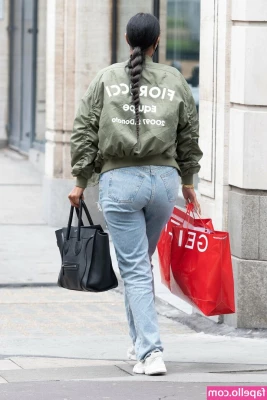 Maya Jama [ maya-jama ] - Had to rub one in this morning