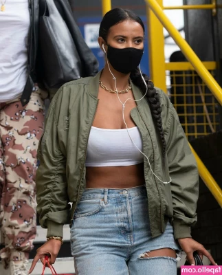 Maya Jama [ maya-jama ] - Ish a beautiful Wednesday isn t it