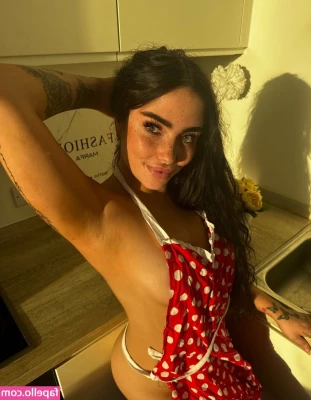 miaxbrown - Soon I will be dropping photo sets from some of the sexiest models in