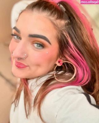 babyfaye148 - Angelic af