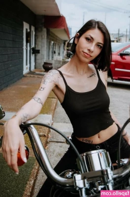 Brooke Alexx [ brooke-alexx ] - Hoje você terá pesadelos  Assine o meu VIP para escapar 