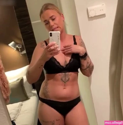 Mandy-Kay Bart [ mandy-kay-bart ] - Devil on your ahoulder