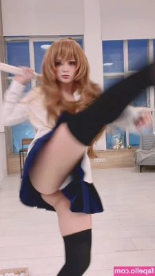 Alcololi - I have some crazy dream for u  well it was usual day  I woke up and
