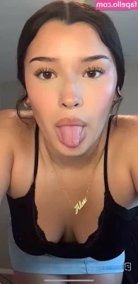 Alexisdafinestt - bubble bath   dm me